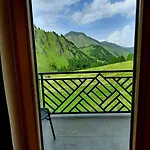 Engadin Premium & Private Апартаменты