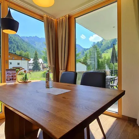 Engadin Premium & Private *