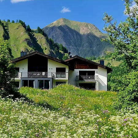 Engadin Premium & Private * Замнаун